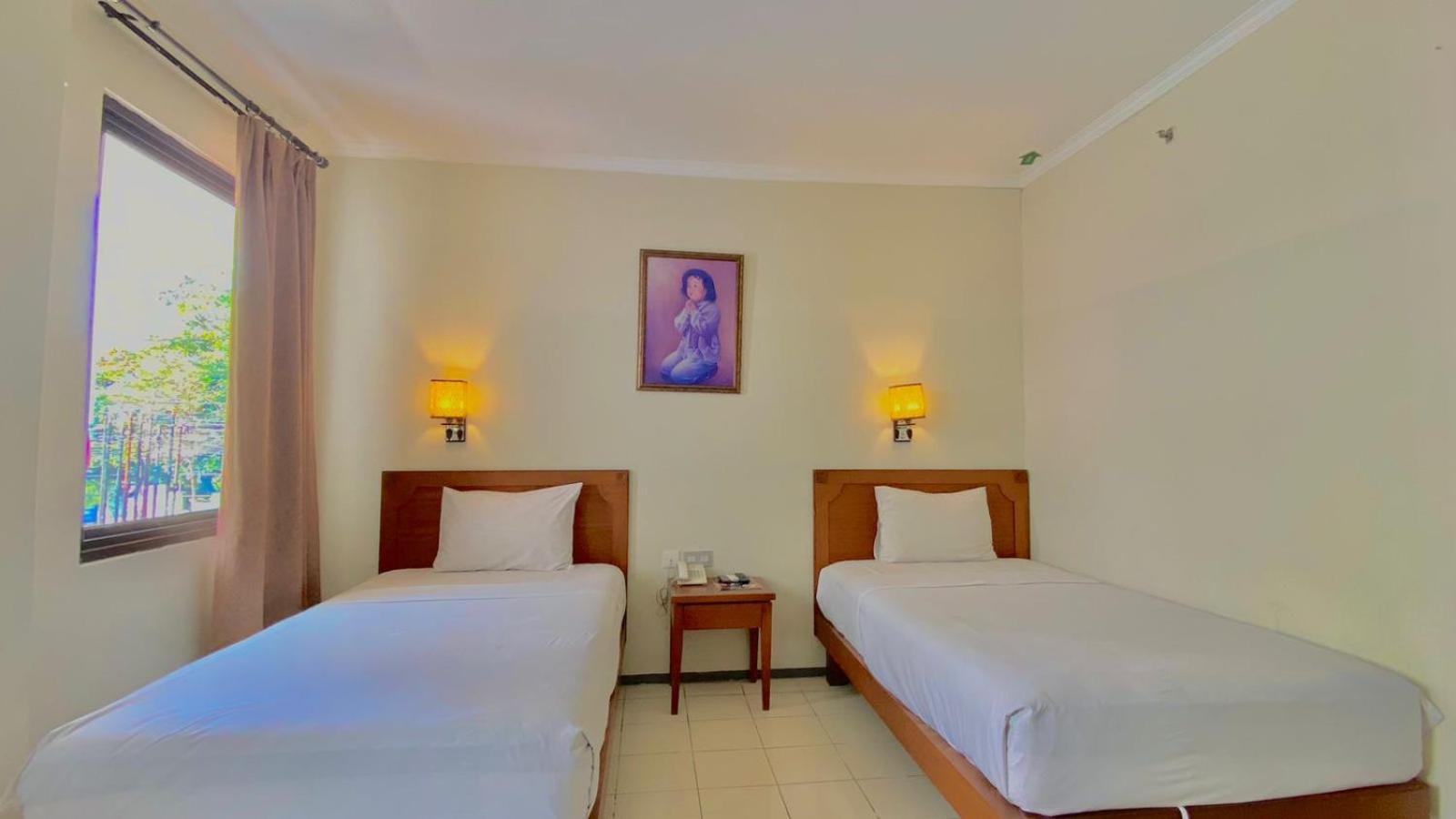 Pia Hotel Cirebon Luaran gambar