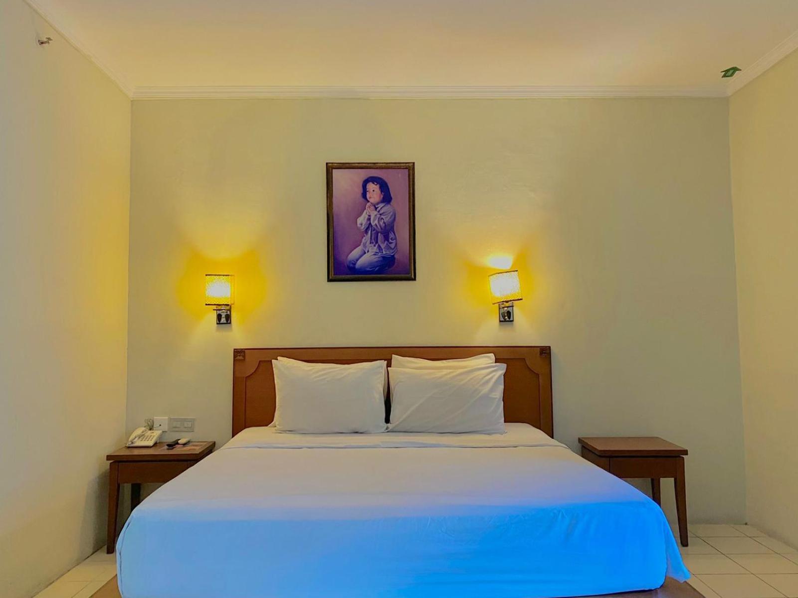 Pia Hotel Cirebon Luaran gambar
