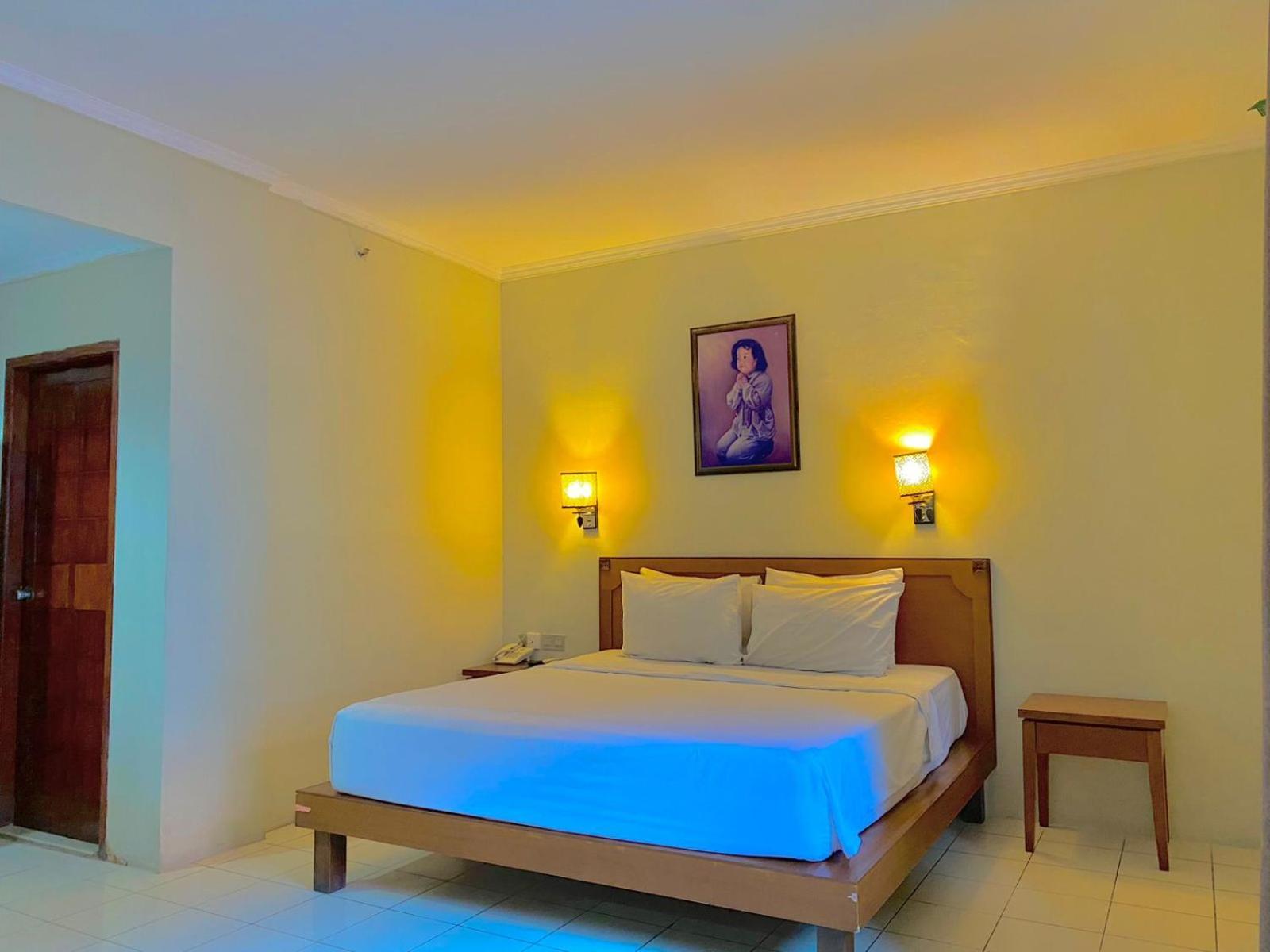 Pia Hotel Cirebon Luaran gambar